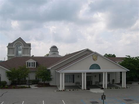 flanner and buchanan funeral center